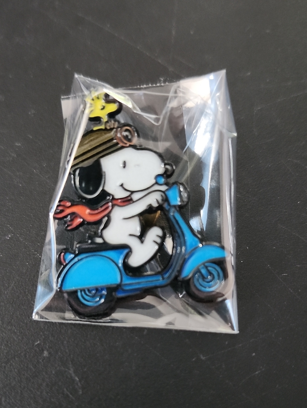 Peanuts Snoopy and Woodstock Enamel Pin - Blue Scooter - Picture 4 of 4